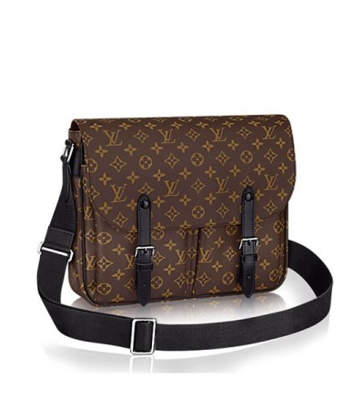 Louis Vuitton Christopher M41643