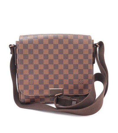 Louis Vuitton District PM N41213